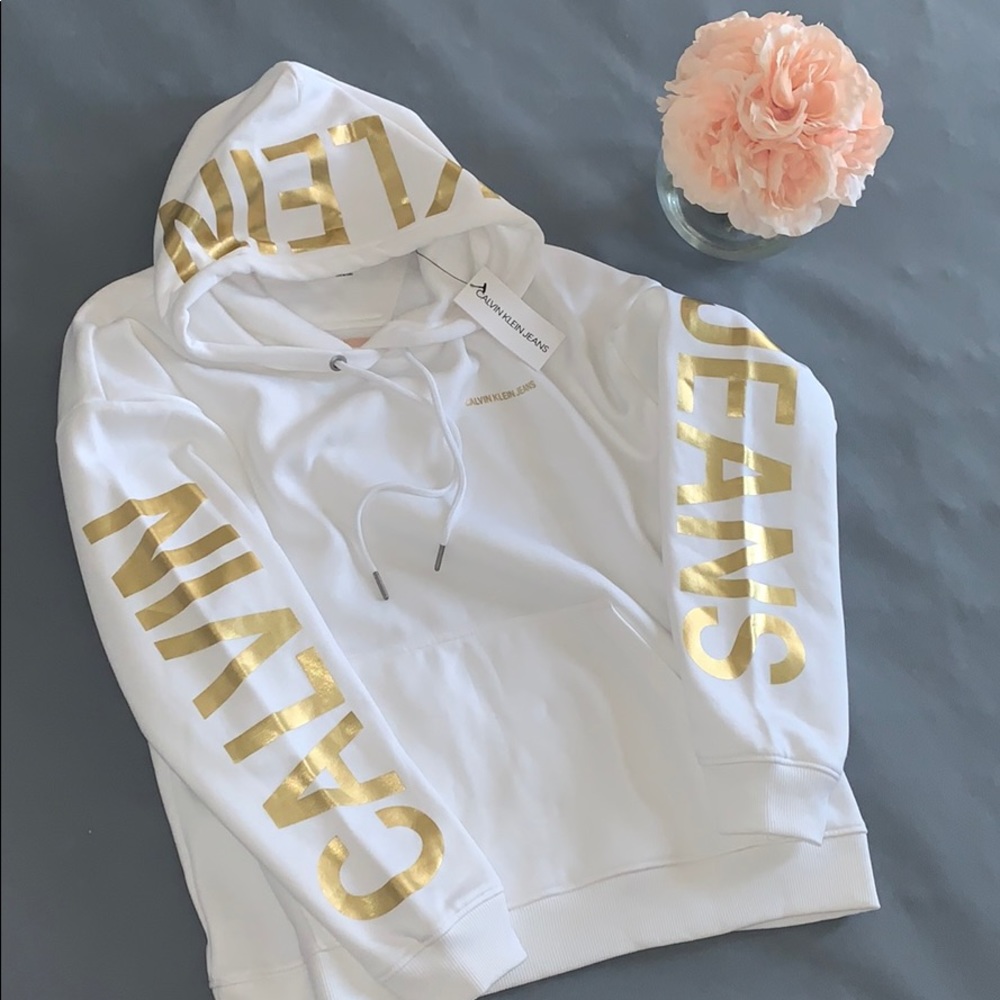 White hoody